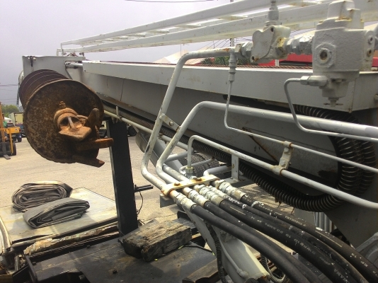 ขายแท่นเครนเจาะหลุมเสาไฟฟ้ายี่ห้อ AICHI sharyoรุ่น D-500ES  สภาพดี พร้อมติดตั้งใช้งานเลยราคา520000ครับ