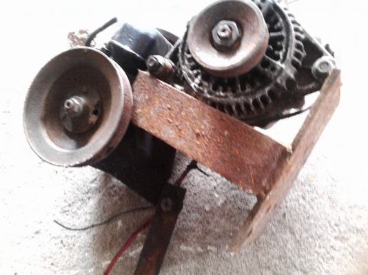 ขายชุดพ่วงไดชาร์จ ใส่L200  4D56 ได้เลย พร้อมตัวปั่น เพาเวอร ์เหมาะสำหรับรถเครื่องเสียง รถที่ ต้องการไฟเยอะๆ