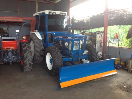 ขายรถไถฟอร์ด7810