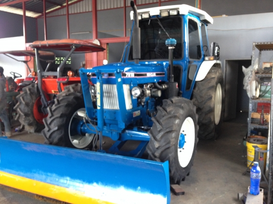 ขายรถไถฟอร์ด7810