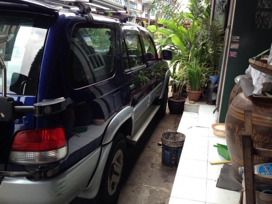 ขาย sport rider ปี 43 เครื่อง 5l วิ่งน้อยมาก airbag abs รถบ้านแท้คับ ขาย sport rider ปี 43 เครื่อง 5l วิ่งน้อยมาก airbag abs รถบ้านแท้คับ