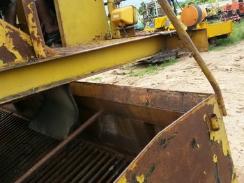 วีดีโอ การทำงานรถโรยหิน,ทราย,ยางมะตอย ใช้ร่วมกับรถปูยาง เครื่อง ISUZU เกียร์ออโต้ มาแล้วนะครับ วีดีโอ การทำงานรถโรยหิน,ทราย,ยางมะตอย ใช้ร่วมกับรถปูยาง เครื่อง ISUZU เกียร์ออโต้ มาแล้วนะครับ