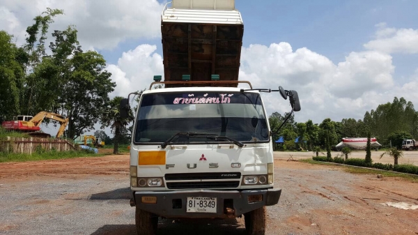 ขาย 10 ล้อดั้ม ไอ้หลง MMTFN627PNC ปี 52 เครื่องเดิม 260 แรงม้า เกียร์เดิม คัสซีสวย หัวเก๋งต้องเก็บหน่อย ทะเบียนพร้อมโอนครับ