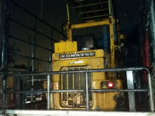 tractor-backhoe จัดส่งให้แล้วนะครับ ขอบคุณลูกค้าชาวสุรินทร์มากๆๆครับ สั่งชื้อรถตักจากเรา tractor-backhoe จัดส่งให้แล้วนะครับ ขอบคุณลูกค้าชาวสุรินทร์มากๆๆครับ สั่งชื้อรถตักจากเรา