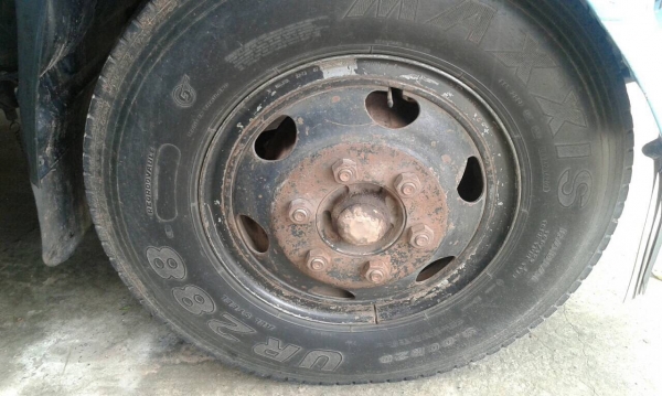 ขาย 6 ล้อใหญ่ ยาง 900 ISUZU ROCKY กระบะยาว 6 เมตร เครื่อง 6BG1 โบอินเตอร์ 230 แรงม้า คัสซีสวยตลอดเส้น เบรคทิฟฟี่ พาวเวอร์ ทะเบียนพร้อมโอนครับ