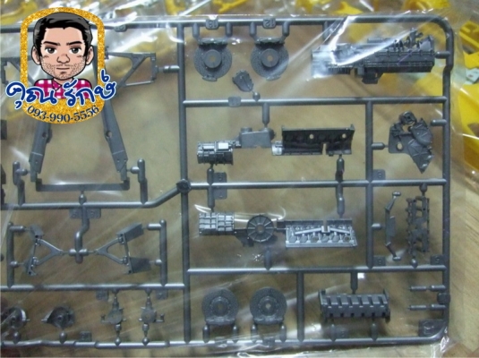 โมเดลรถประกอบ 1/24 Ferrari ยังไม่แกะพลาสติก ราคา 900บาท ส่งEMS+150บาท โมเดลรถประกอบ 1/24 Ferrari ยังไม่แกะพลาสติก ราคา 900บาท ส่งEMS+150บาท