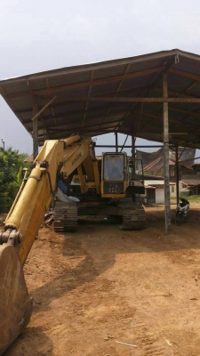 ขายแบ็คโฮ KOMATSU  220-5