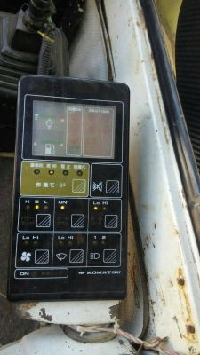 ขายแบ็คโฮ KOMATSU  220-5