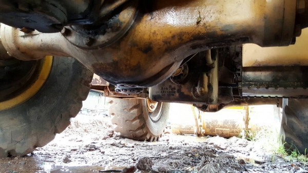 ขายตามสภาพ รถตัก CAT 922 ต่อแขนแล้ว เครื่องพังอย่างเดียวให้ไปซ่อมเองนะครับ