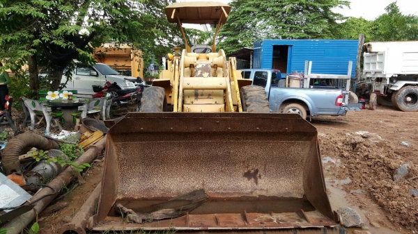 ขายตามสภาพ รถตัก CAT 922 ต่อแขนแล้ว เครื่องพังอย่างเดียวให้ไปซ่อมเองนะครับ