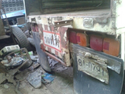 ขายลูกพ่วง2เพลาไม่ดั้มอู่พนัสยาว6.40เมตร