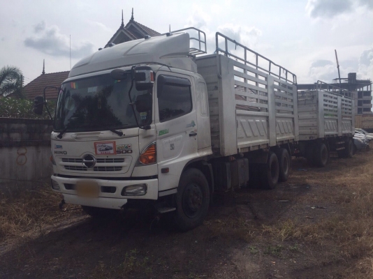 ขายรถ18ล้อรั้ว HINO FM8JNLD เครื่อง 251แรงม้ากับ หางSMM ปี56 สนใจโทร 081-970-1072