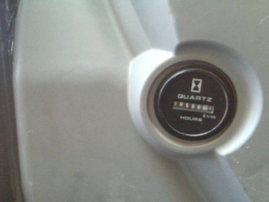 ขายรถขุดแบ็คโค KOBELCO200-8 YN11 สภาพสวย ทำงานน้อยหมื่นชม. ช่วงล่างดี บูมสวยเดิม เอกสารอริยะ พร้อมลงลุยงาน