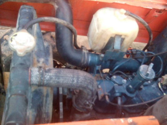 ขายรถไถคูโบต้าL2002สองเพลาสวยๆ เดิมๆสภาพ90\% หาง5หนึ่งพวงจัดกันไปแบบดีเลยครืองแน่นดีเลย ระบบไฮโลลิกแรงเร็วไม่อืดข้าเลย ยางหน้าหลังเติมดอกอยู่ครับสียังเดิมอยู่เลยยังเคยทำสีเลยระบบPTOยังใช้งานได้ สวนเกียร์ไม่หลุดไม่มีหอนเลยอุปกรและตัวยังไม่มีเชื่อมด้ามเลยว่า