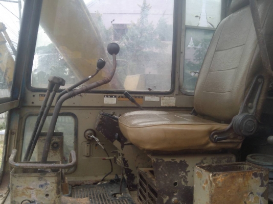 รถขุด KOMATSU PC60-5