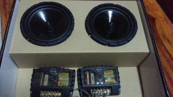 ลำโพงเสียงกลาง