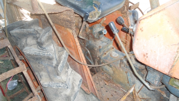 ขายรถไถคูโบต้า 2200 เครื่อง3 สูบสุดประหยัด เครื่องดีครับ มีอุปกรณืเสริม 4 อย่างครับ ขายรถไถคูโบต้า 2200 เครื่อง3 สูบสุดประหยัด เครื่องดีครับ มีอุปกรณืเสริม 4 อย่างครับ