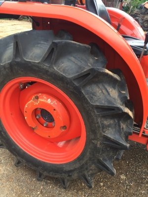 คูโบต้าL4708พร้อมดันหน้า ชั่วโมงใช้งาน361แท้ สภาพสวยมากคับ ราคา445,000บาท