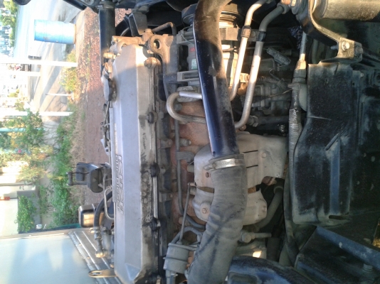 ขายหกล้อ ISUZU NQR 150  แรง **EURO 2 **คอมมอลเรล ปี 49 แอร์เทอร์โบพวงมาลัยพาเวอร์ ยาว 5.50 เมตร รถห้างยางเรเดียลดี 6 เส้น