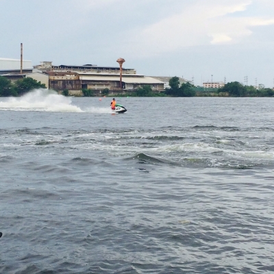 ขายเจ็ทสกียืน 550 แต่งเต็ม