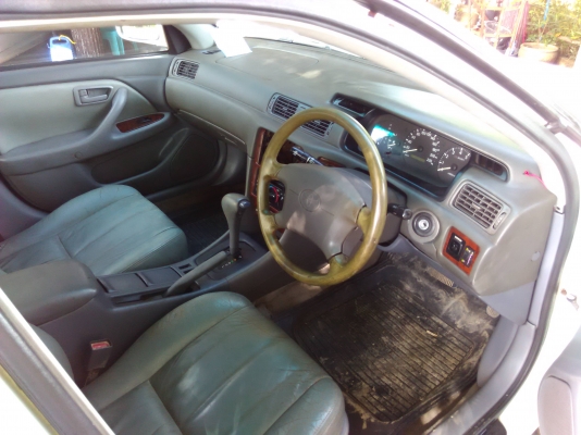 toyota camry 2.2 GXI ปี2000 toyota camry 2.2 GXI ปี2000