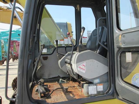 ขาย KOMATSU PC60-7 มือสองนำเข้า จากญี่ปุ่น สภาพดี ขาย KOMATSU PC60-7 มือสองนำเข้า จากญี่ปุ่น สภาพดี