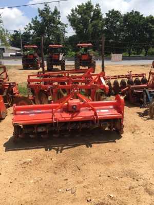 ขายอุปกรณ์ต่อพ่วงมือสองเช่น โรตารี่,ผานพรวน5,6,7 ,ผานบุก3,4 และอื่นๆอีกหลายอย่างคับ