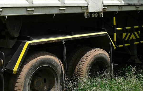 **320,000 บ.ต่อรอง /// หางเซมิดั้ม2เพลา 7.50ม. ช.ทวี เล่มทะเบียน **ขาย หางเซมิดั้ม CTV. 7.50ม. 2เพลา สภาพสวย พร้อมใช้งาน ราคาเบา หางพ่วงดั้ม/เซมิดั้ม CTV.ขอนแก่น ช.ทวี แบบรุ่น CTV412SD-750 ปี37/91 ขนาดยาว 7.50ม. ช่วงล่างเดิม แน่น คัสซีดี สวย ไม่ปะไม่ผุ คร