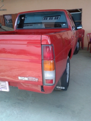 - - !!! ขาย นิสสัน ปี 39 เครื่องนิ่ม พร้อมใช้งาน