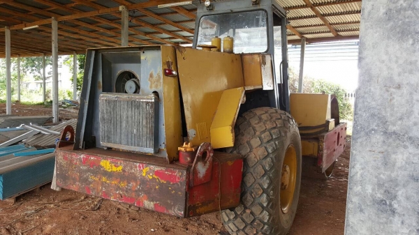 ขายรถบด ล้อเหล็กระบบสั่นสะเทือน DYNAPAC สภาพพร้อมใช้งาน เอกสารสัญญาซื้อขาย ราคาต่อรองได้ครับ