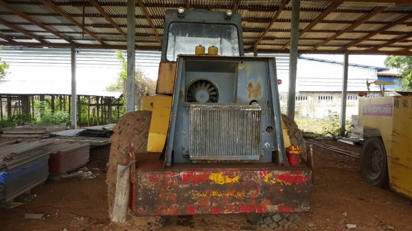 ขายรถบด ล้อเหล็กระบบสั่นสะเทือน DYNAPAC สภาพพร้อมใช้งาน เอกสารสัญญาซื้อขาย ราคาต่อรองได้ครับ