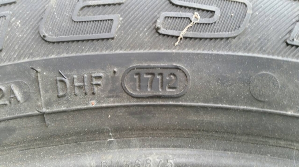 ขายยางอะไหล่รถ ขอบ 20 นิ้ว 4 เส้น(สภาพดี)