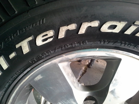 ล้อVigo + BF All 265/70/16 สภาพดี 1ขุด แถมนอตแท้ 24ตัว