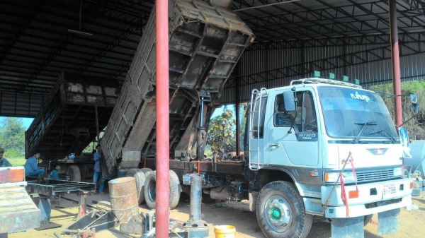 ขาย HINO 3M 240 แรง สองเพลาดั๊ม กระบะเหล็ก