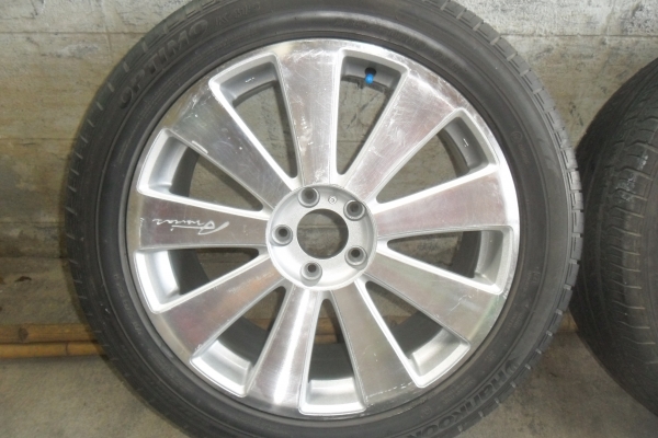 ล้อแม็ก 19นิ้ว5รู114 พร้อมยาง สวยๆ 4 ล้อ ลดราคาเหลือ 8500 บาท