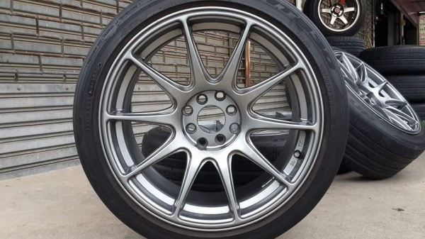 XXR 527 ขอบ 17 4รู100/114 กว้าง 8.25 ยาง Nitto830