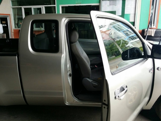 รถกระบะแบบ Cab วีโก้ 2500cc