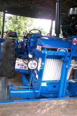 ขายรถไถ FORD 6610 เสื้อลาย สภาพพร้อมใช้งาน สนใจโทร 090-8588220คุณนะ 093-3258446คุณบิว หรือเข้าดูสินค้าอื่นๆได้ที่ www.truck.in.th/498 หรือเพจFacebook ณรงค์ ซื้อขายรถมือสอง (เว็บไซต์ส่วนตัว) หรือFacebook ตลาดรถมือสอง คุณนะ