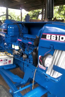 ขายรถไถ FORD 6610 เสื้อลาย สภาพพร้อมใช้งาน สนใจโทร 090-8588220คุณนะ 093-3258446คุณบิว หรือเข้าดูสินค้าอื่นๆได้ที่ www.truck.in.th/498 หรือเพจFacebook ณรงค์ ซื้อขายรถมือสอง (เว็บไซต์ส่วนตัว) หรือFacebook ตลาดรถมือสอง คุณนะ