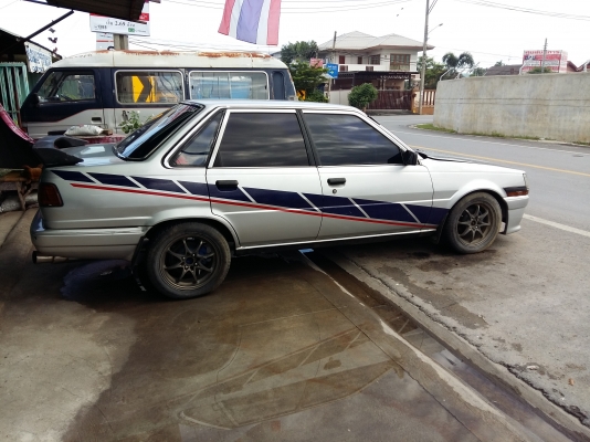 ขายรถเก๋งโตโยต้า ตู้เย็น เครื่องเสียงเต็ม พาวเว่อห้าตัว ล้อแม็ก ยางดี ขายรถเก๋งโตโยต้า ตู้เย็น เครื่องเสียงเต็ม พาวเว่อห้าตัว ล้อแม็ก ยางดี