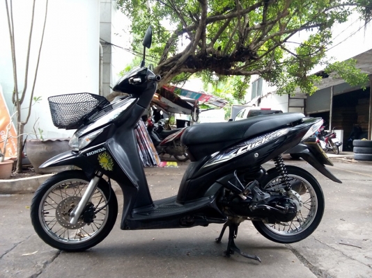 ขายลูกเดียว click ปี2549 รถบ้านขายไม่แพง มีเล่มเอกสารครบ