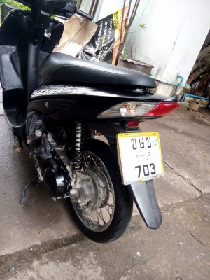 ขายลูกเดียว click ปี2549 รถบ้านขายไม่แพง มีเล่มเอกสารครบ