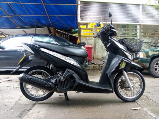 ขายลูกเดียว click ปี2549 รถบ้านขายไม่แพง มีเล่มเอกสารครบ