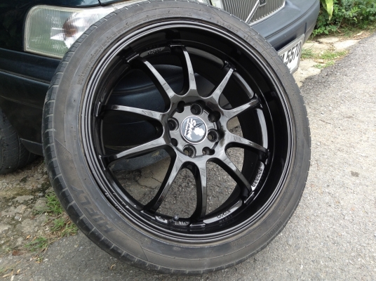 แม็กADVAN Rz-Df ขอบ17นิ้ว 4 รู 100/114 พร้อมยางปี13