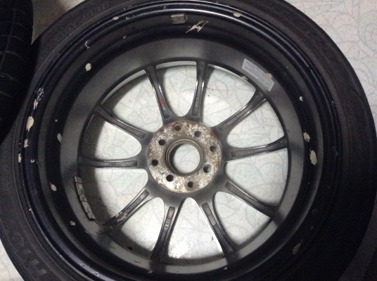 แม็กADVAN Rz-Df ขอบ17นิ้ว 4 รู 100/114 พร้อมยางปี13 แม็กADVAN Rz-Df ขอบ17นิ้ว 4 รู 100/114 พร้อมยางปี13