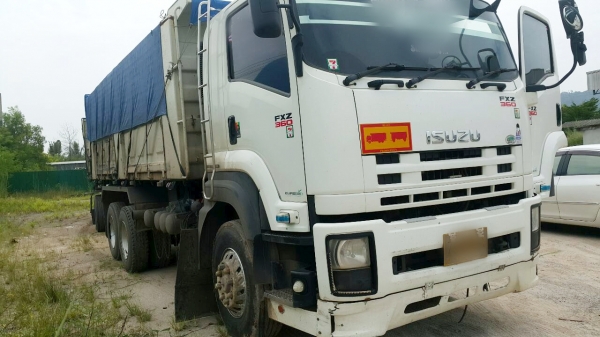 Isuzu  fxz 360 ขายกลางอากาสไป จ.ลำปางเจ้าคะ
