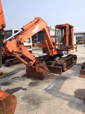 KOBOTA KH-120 ขนาด pc-50 เครื่อง 4 สูบ รถเก่านอกแท้ มีเอกสารพร้อม ติดต่อ 085-5632278 นายภานุกูล ( ราคาต่อรองได้ )