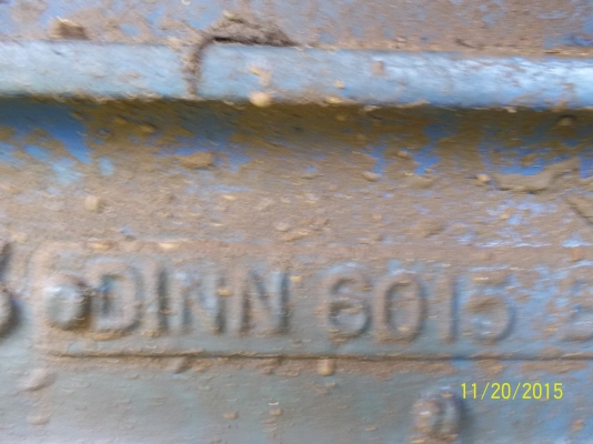 ขายไถฟอร์ด 6600   T3    ขับเคลื่อน 4x4  เอกสารทะเบียนพร้อมโอน