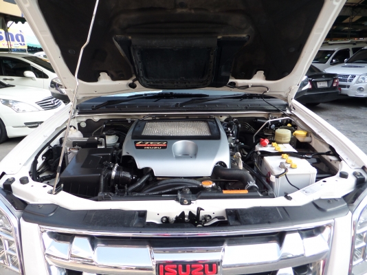 D-max ปี 2011 x-serie เกียร์ ออโต้จ้าาา รุ่นท๊อป - เนวิเกเตอร์ - กล้องส่องหลัง D-max ปี 2011 x-serie เกียร์ ออโต้จ้าาา รุ่นท๊อป - เนวิเกเตอร์ - กล้องส่องหลัง