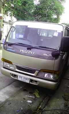 ขาย ด่วน ISUZU NKR81E 6 ล้อ ไม่ติดเวลา